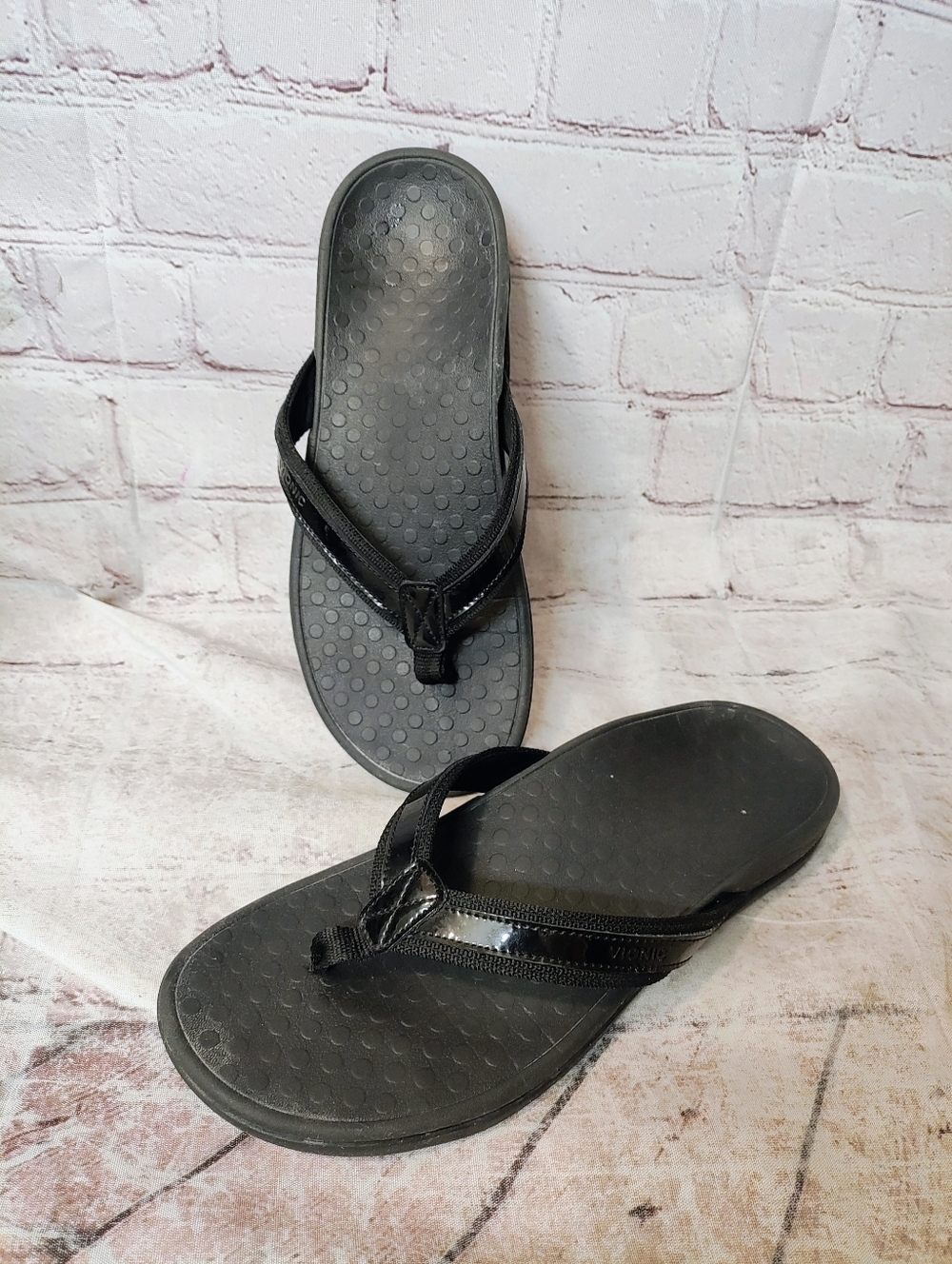 Vionic Tide II Toe Post Black Sandals 10 Orthotic